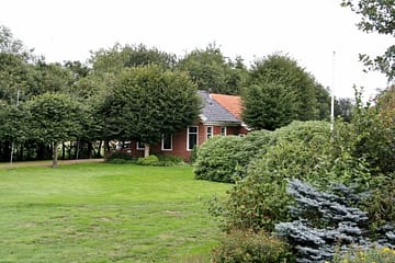 Schöner Resthof im Außengebiet von Siddeburen (Niederlande), 9628AR Siddeburen (Niederlande), Bauernhaus